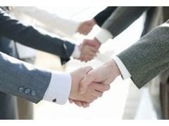 業者様も是非お問い合わせください！弊社では業販も可能ですので、気に入っていただけたお車があればご連絡ください♪
