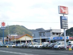 新しい新車の買い方もご提案致しております！しかも人気の新車を店頭にて実際に展示しておりますのでお気軽にご覧ください！