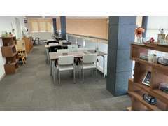 2Fスペースは漫画や雑誌、TVも完備しております。