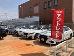 在庫台数約40台展示しております。幅広いラインナップになっておりますので、お好みの1台を見つけてください！