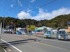 広大な敷地の展示場！一度ご来店下さい。