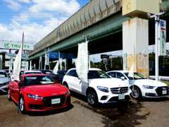 東名横浜町田ICすぐそば！国道16号線沿いAudi＆MINI専門店！