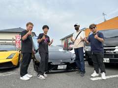 お客様との交流も♪リバティーウォークグッズも多数ご用意しております！お気軽にお立ち寄りください＾＾