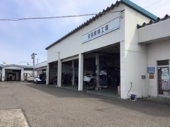 車検整備から日常の点検修理、鈑金塗装、自動車保険まで、アドバイスいたします。ご相談ください！