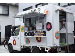 【キッチンカー販売実績】初台にあるレコード音楽がコンセプトのドーナツショップ「Donuts Jocky」