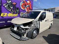 NV200 ,USA仕様取り付け、制作いたします。板金塗装も自社完備。全てここで作成します。