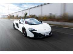 弊社は『見て』『乗って』『感動する』クルマのみを取扱いしています。名だたる名車達の、湧き上がる魅力に触れてみて下さい。