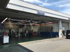 サービス工場併設になります。アフターサービスもお任せ下さい。