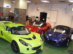 【ロータス東京　認定中古車】（保証付き）厳選された車両を取り揃えております。　試乗等お気軽にご相談ください。