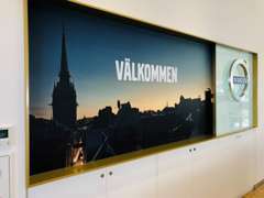ショールームにはグローバルで展開している新ショールームCI 「Volvo Retail Experience」を導入しております。