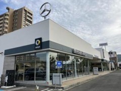 定休日 : 月曜日　お盆　年末年始