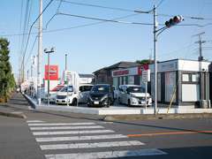 当店はJR高崎線の北上尾駅より徒歩約8分の場所になります。