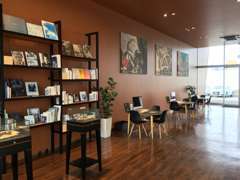 皆さまのご来店、ご連絡を心よりお待ちしております。