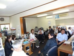 株式会社 オリエントジャパン本社　スタッフメンバー 【定休日 毎週木曜】 営業時間9:00～18:00  orientjapan2@gmail.com