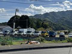 常用車から商用車まで、お車の高価買取実施中！！他店見積り大歓迎です♪県外販売もお任せ下さい！！沖縄～北海道まで対応致します！！