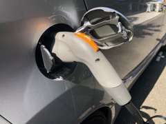 電気自動車の充電装置も完備しております。