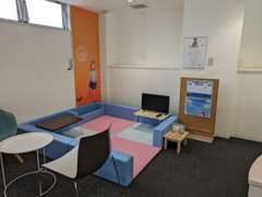 キッズコーナーございます。お子様とご一緒にお越しください。