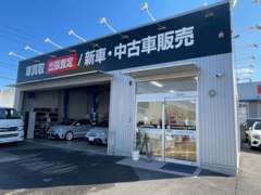FIAT、ABARTH、RENAULT、CITROEN、PEUGEOT、SMART・・・オシャレでコンパクトな輸入車、また国産車も取り扱っています。