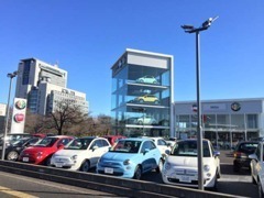 厳選された、高品質な車両のみを展示致しております。