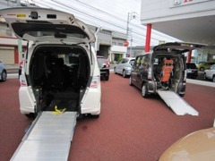 福祉車両の試乗車・中古車もご覧いただけます。