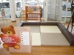 小さなお子様連れでも安心のキッズルームをご用意しております♪