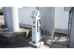 電気で走る車の充電スタンド「G-Station」をご用意しております。どなたさまもお気軽にお立ち寄りください^ ^