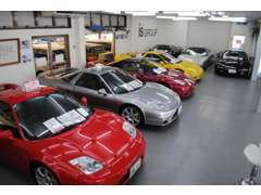 ホンダNSXや日産GT-Rなど、日本を代表する国内最大級の専門店！