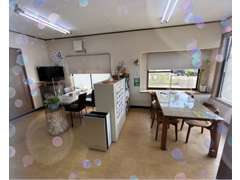 【商談スペース】広々スッキリとした商談スペースです♪アクリルパーテーションも完備(*^^*)