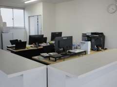 清潔な店内でお客様をお出迎え♪