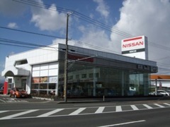 おすすめのお車を準備してお待ちしております。