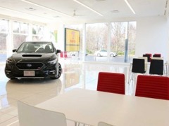 【ゆとりある店内】　【ドリンクサーバー有】　【キッズスペース有】　【お子様用のドリンク有（りんご・カルピス・オレンジ）】