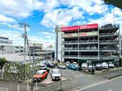 SUV　LAND横浜町田