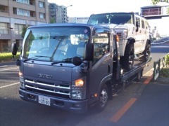 急に止まった！車検切れ！等お困りのお客様の為に積載車も有り
