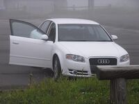 アウディ A4 （セダン） 1.8T_RHD(CVT_1.8)
