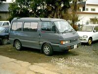 マツダ ボンゴワゴン LIMITEDサンルーフ付き_ミドルルーフ(AT_2.0)