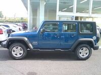 ジープ ラングラー アンリミテッドスポーツ_RHD_4WD(AT_3.8)