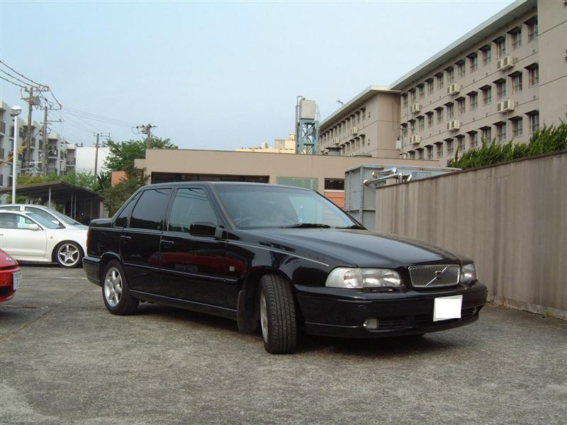 ボルボ S70 2.5_20V_RHD(AT_2.5)