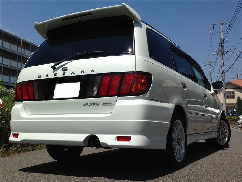 日産 バサラ アクシス_4WD(AT_2.4)