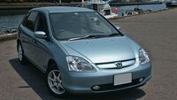 ホンダ シビック iE(CVT_1.5)