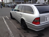 メルセデス・ベンツ Cクラス ステーションワゴン C240ステーションワゴン_RHD(AT_2.6)