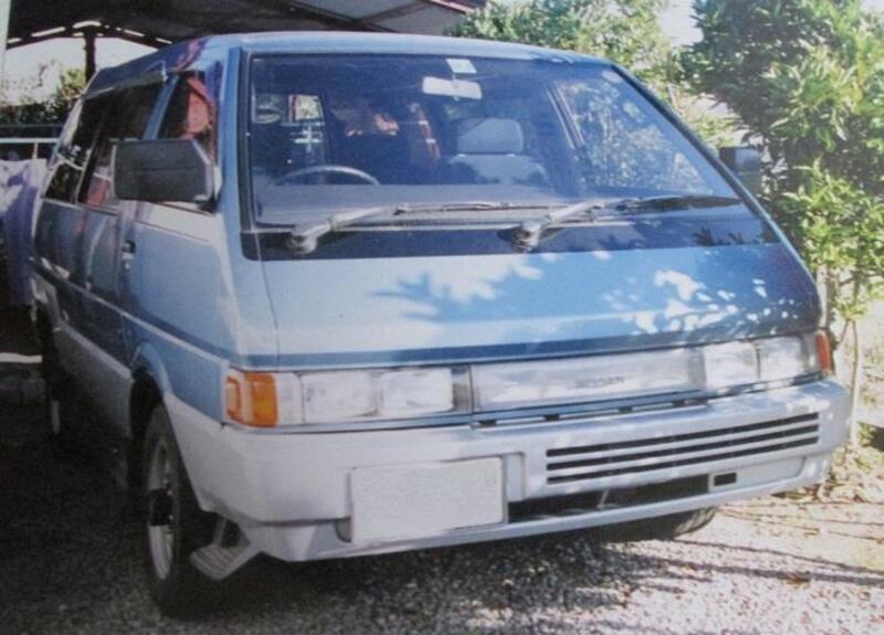 日産 バネットラルゴコーチ スーパーサル－ン（MT_2.0ディーゼル_8人乗）