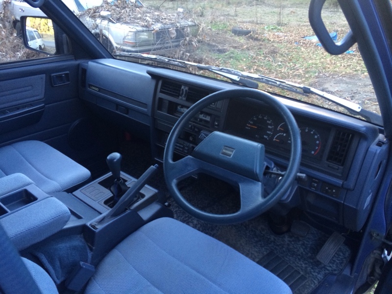 日産 バネットラルゴコーチ スーパーサル－ン（MT_2.0_8人乗）