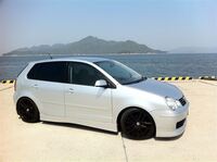 フォルクスワーゲン ポロ 4ドア_Leather_Package_RHD(5ドア_AT_1.4)