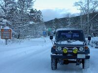 トヨタ ランドクルーザー70 LX_4WD(MT_3.5ディーゼル)