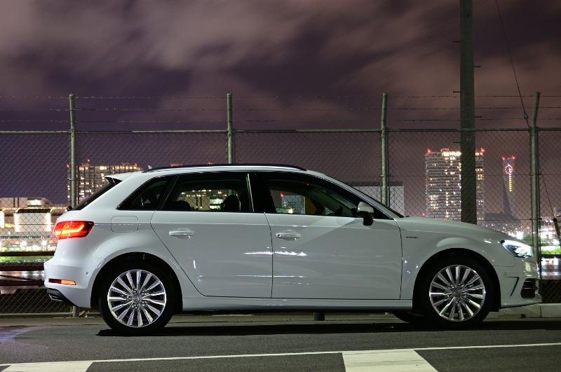 アウディ A3 スポーツバック e-tron A3 スポーツバック e-トロン_RHD(AT_1.4)