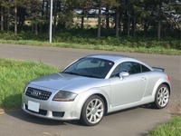 アウディ TT クーペ クーペ1.8T_S-line_RHD(AT_1.8)