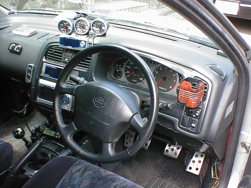 日産 プリメーラカミノ Te(MT_2.0)