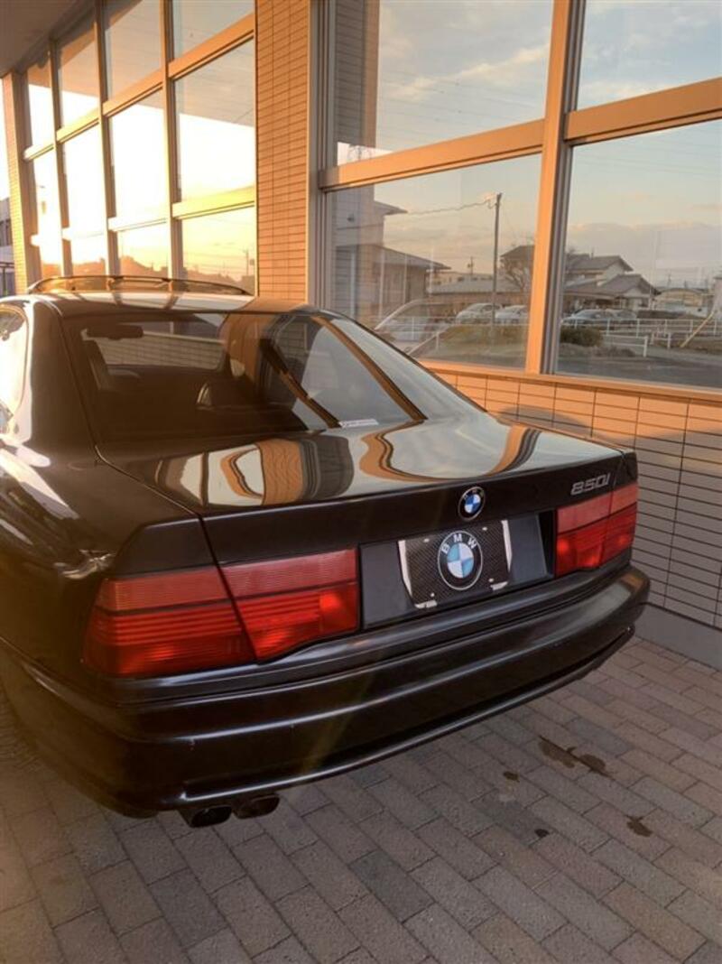 BMW 8シリーズ 850i_LHD(AT_5.0)