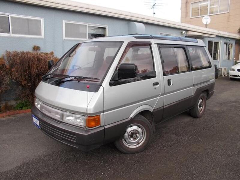 日産 バネットラルゴコーチ スーパーサル－ンパノラマルーフ（_AT_2.0_8人乗）