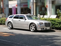 クライスラー 300C ツーリング ツーリング5.7 HEMI_RHD(AT_5.7)